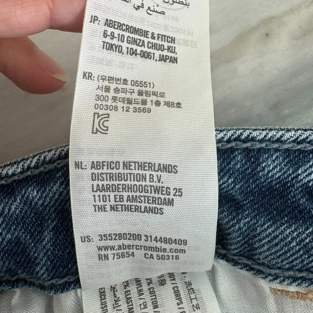 Hollister Womens Blue Denim Patchwork Ultra High-Rise Mom Jeans Size 5R (27x27)